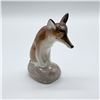 Image 2 : Fox Seated HN147C-1 - Royal Doulton Figurine