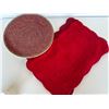 Image 1 : Red Mosaic Decorative Plate with Quilted Placemats