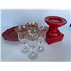 Image 2 : Set of 4 Gold Rimmed Glass Goblets with Red Accessories