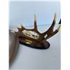 Image 5 : Moose Scene Wall Clock with Antler Carving Plaque