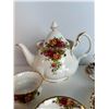 Image 5 : Royal Albert 'Old Country Roses' Bone China Tea Set