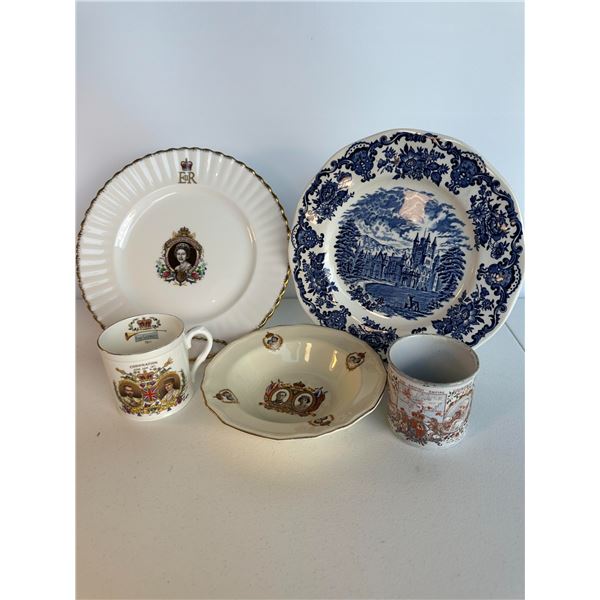 Royal Commemorative China & Collectible Plates