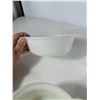 Image 3 : Set of 4 Fire-King White Milk Glass Baking Dishes