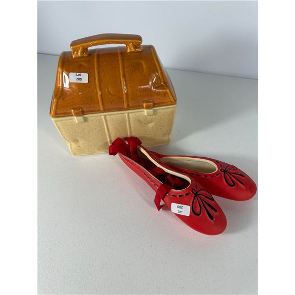 USA Lunch Box Cookie Jar & Ballet Slipper Wall Plaques