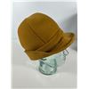 Image 4 : Camel Wool Cloche‑Style Hat, with Fleur‑de‑Lis Box