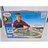 Image 4 : Thomas & Friends Wooden Railway Battery-Powered Over and Through Set