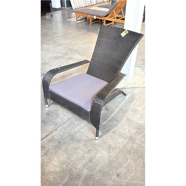 BLACK PATIOFLARE REGULAR MUSKOKA CHAIR W/ 6 CM THICK CUSHION *IN BOX*