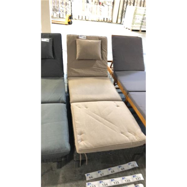 BROWN PATIOFLARE LIGHT WEIGHT - 6 CM THICK CUSHION LAURA LOUNGER *IN BOX*