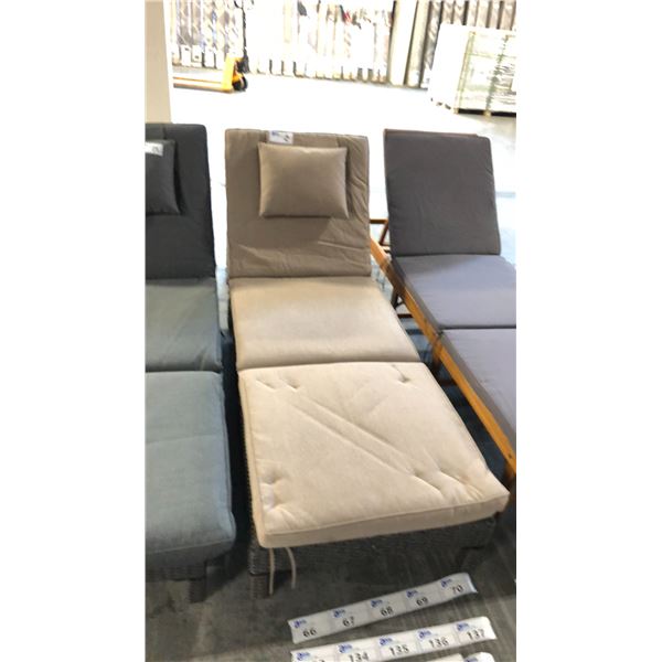BROWN PATIOFLARE LIGHT WEIGHT - 6 CM THICK CUSHION LAURA LOUNGER *IN BOX*