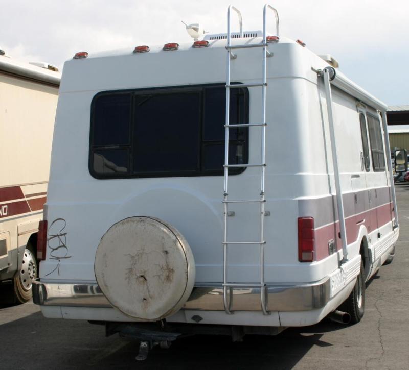 1987 Ford Starfire RV