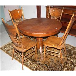 Dining Table and 4 Chairs