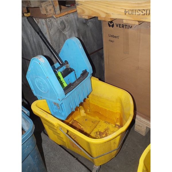 Commercial Mop Pail / No Mop