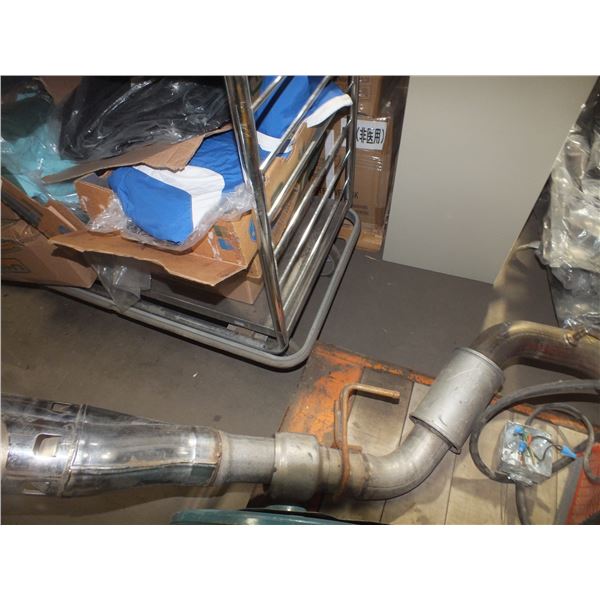Muffler w/ Exhaust Pipe