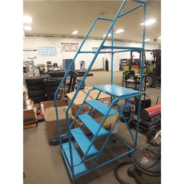 Shop Step Ladder