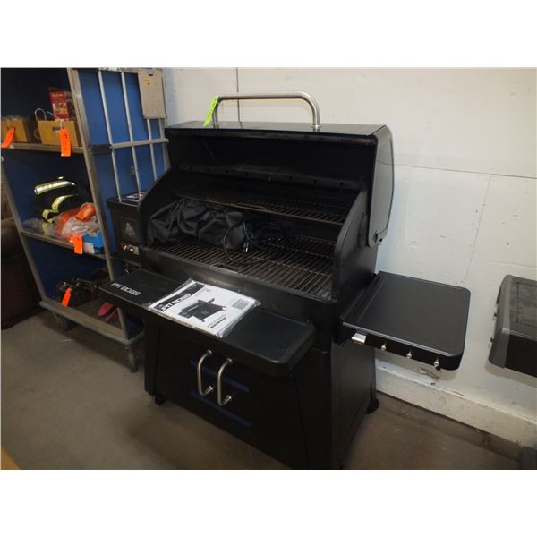 Pit Boss PB 100 HTC Smoker / BBQ