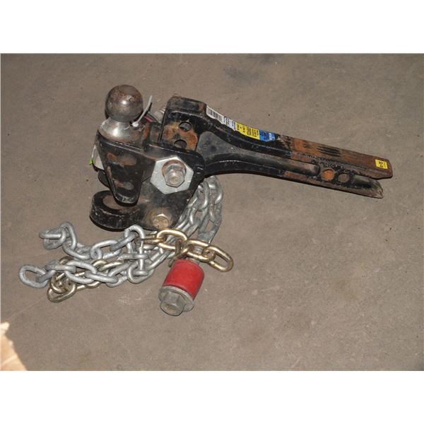 Trailer Hitch w/ Chain