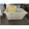 Image 1 : Plastic Tub & Plastic Barrel