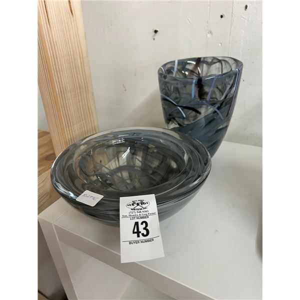 Art Glass Gray Bowl/Vase