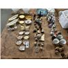 Image 1 : Large Lot of Miniatures, Porcelain, Shakers, Urns, Décor, Butterfly Décor