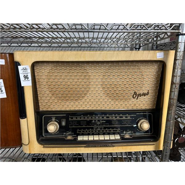 TeleFunken Opus Vintage Wood Cases Hi  Fi  Stereo System