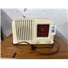 Image 1 : Firestone Air Chief Vintage Radio