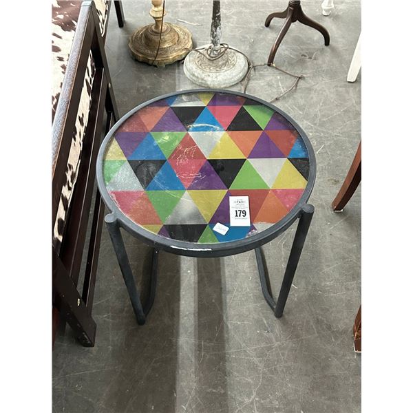 Metal w/Art Glasstop Round Patio End Table