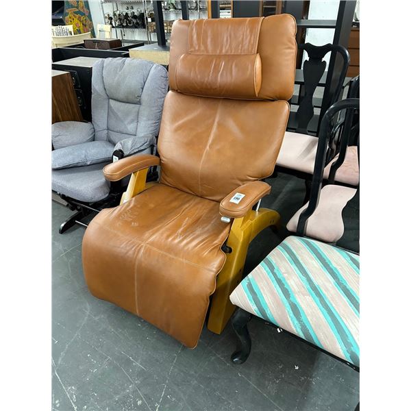 Decorator Leather Recliner