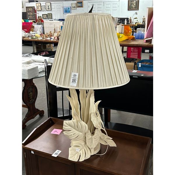 Bone Floral Lamp