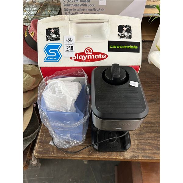 Igloo Cooler, Coffee Maker, Juicer Accessories