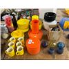 Image 1 : Dinner Bowls, Plastic Dinnerware w/Liquid Candle Bases, Mugs