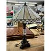 Image 1 : Claw Foot Base Leaded Glass Lamp
