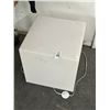 Image 1 : Lighted Plastic Cube Pedestal