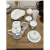 Image 1 : Milk Glass, Dining Accessories, Art Glass, Vase, Teapot