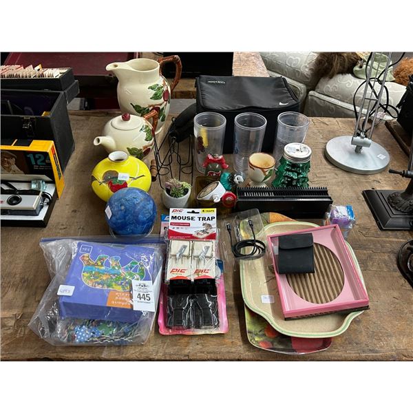 Painted Pitchers, Disc Carrier, Trays, Mouse Traps