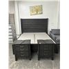 Image 1 : Mocha King Bed w/2 Nightstands Set