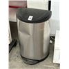 Image 1 : SS Foot Op Waste Can