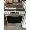 Image 1 : Samsung SS Flat Top Range Oven