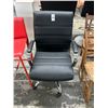 Image 1 : Black w/Chrome Secretarial Chair