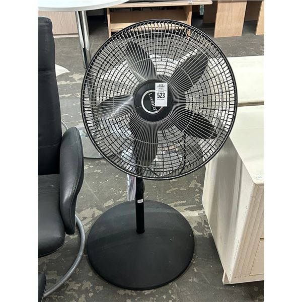 Lasko Pedestal Fan