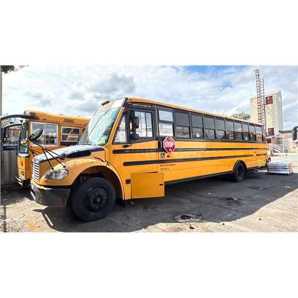 2007 FREIGHTLINER THOMAS SCHOOLBUS, 2DR 44 PASS BUS, YELLOW, VIN 4UZABRCS47CW16501