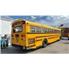 Image 3 : 2006 THOMAS SCHOOL BUS, 2DR 84 PASS BUS, YELLOW, VIN 1T7YU3A2261162324