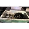 Image 2 : BOX OF ASSORTED LATHE CHOCKS & PARTS