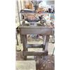 Image 1 : DAYTON BENCH GRINDER 3/4" WHEEL WIDTH, 1/3 HP, 66 HZ, 115 VOLTS, 3450 RPM, SINGLE PHASE WITH 3
