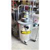 Image 1 : SHOP-VAC CONTRACTOR STAINLESS STEEL WET/DRY VACUUM MODEL 464