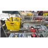 Image 1 : MEASURING DEVICES, BENCH VISE, HAMMERS, STARRETT GAUGE, MAGNIFYING GLASSES & MILK CRATE WITH
