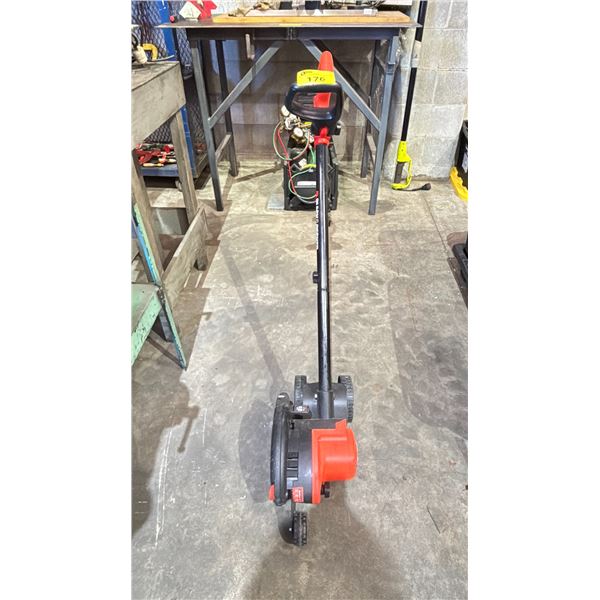 BLACK & DECKER ELECTRIC LAWN EDGER