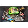 Image 2 : STORAGE BIN OF INDUSTRIAL GOODS - SMALL HAND TOOLS, SCREWDRIVERS, CUTTERS, PLIERS, SOCKETS & MORE