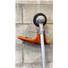 Image 2 : STIHL GAS POWERED STRING TRIMMER