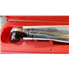Image 3 : SNAP ON SERIES B TORQUE WRENCH IN A HARD TRANSPORT CASE