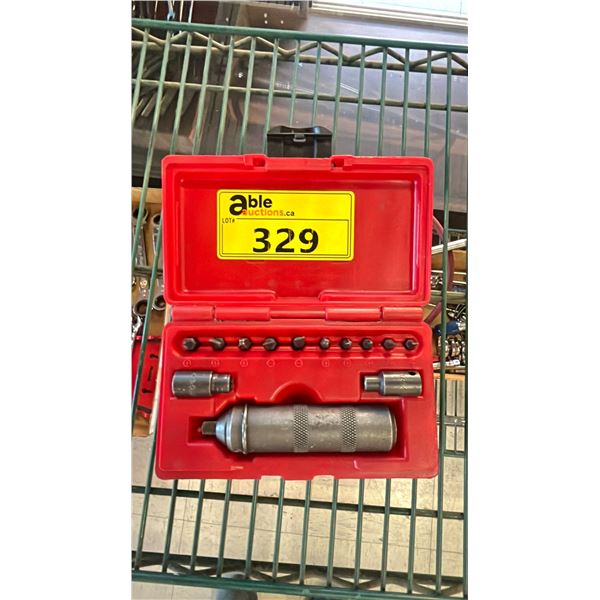 MAC TOOLS IMPACT DRIVER SET IN A HARD TRANSPORT CASE